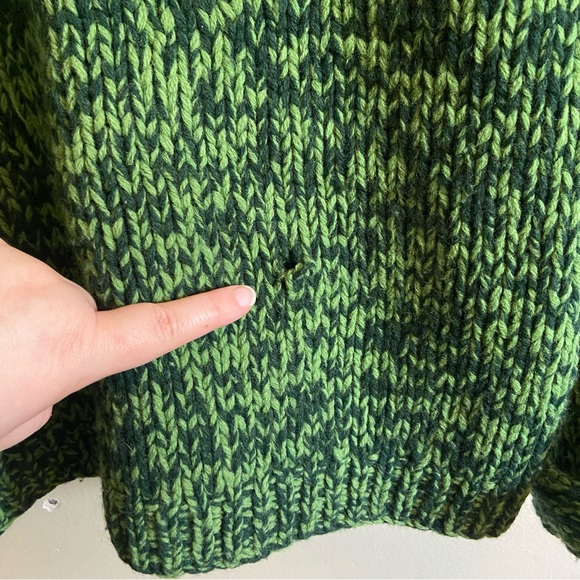 ✨SOLD✨Vintage 90’s American Eagle Hand Knitted Sweater - Picture 7 of 7